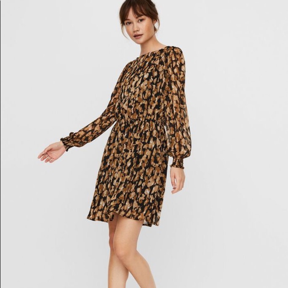 Trend Alert! VMMally Boatneck Dress NWT!